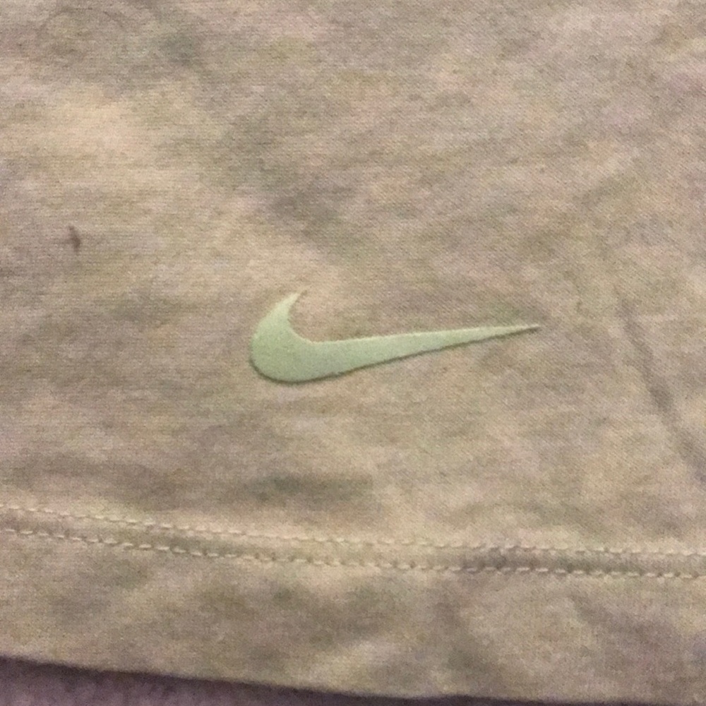 ππ2 for $7ππ Nike NWOT tank top - Picture 3 of 4